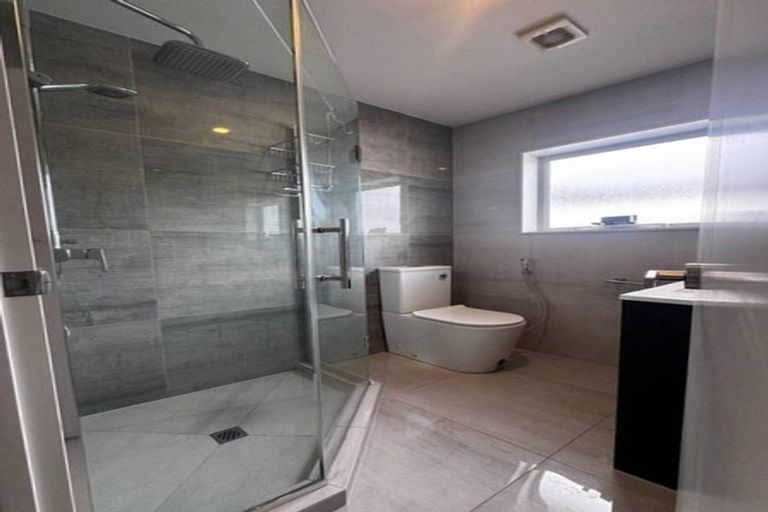 Photo of property in 40 Johns Creek Crescent, Silverdale, 0932