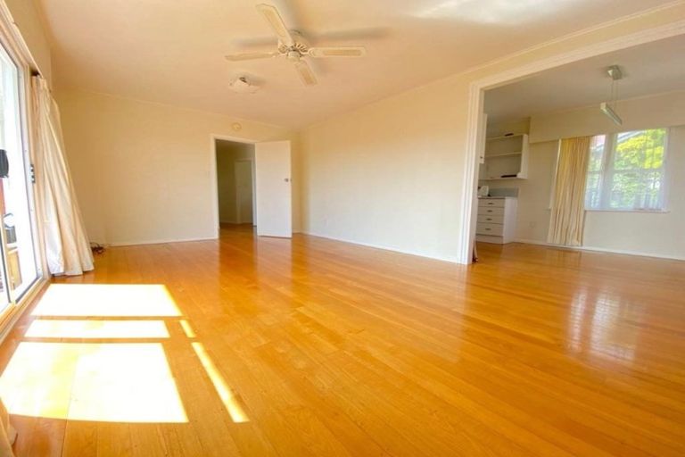 Photo of property in 18 Marriott Road, Pakuranga, Auckland, 2010