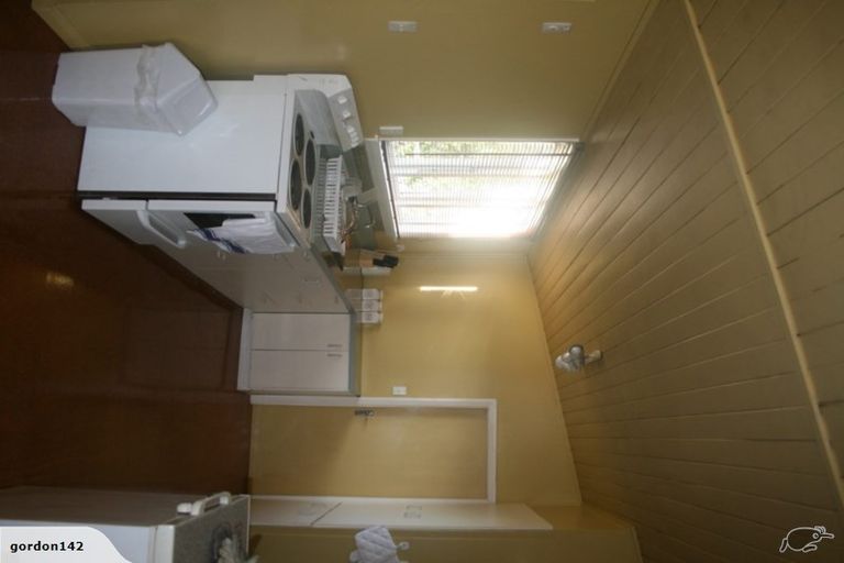 Photo of property in 90 Sawyers Arms Road, Northcote, Christchurch, 8052