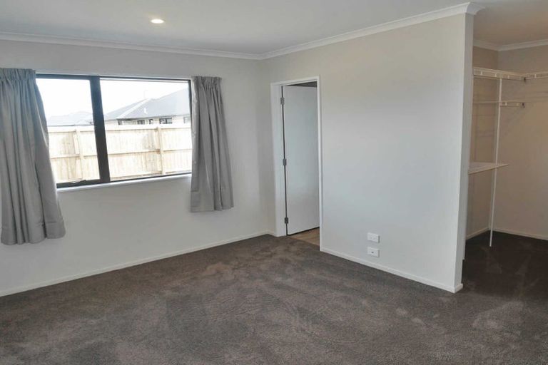 Photo of property in 36 Nicolau Avenue, Rolleston, 7615