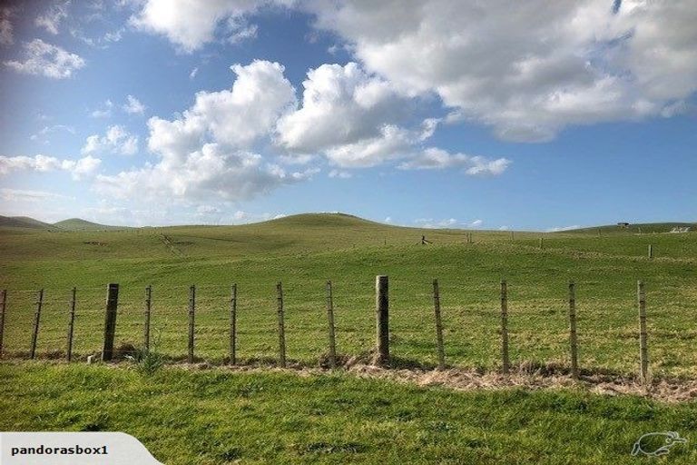 Photo of property in 6 Tua Tua Place, Baylys Beach, Dargaville, 0377