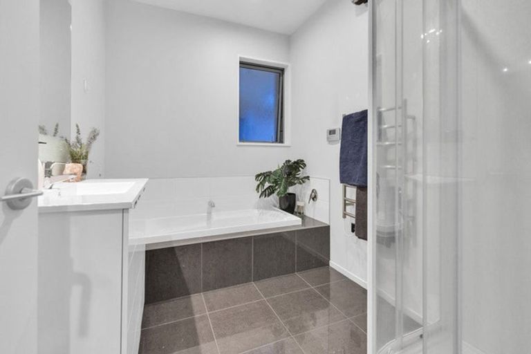 Photo of property in 14 Bernice Crescent, Yaldhurst, Christchurch, 8042