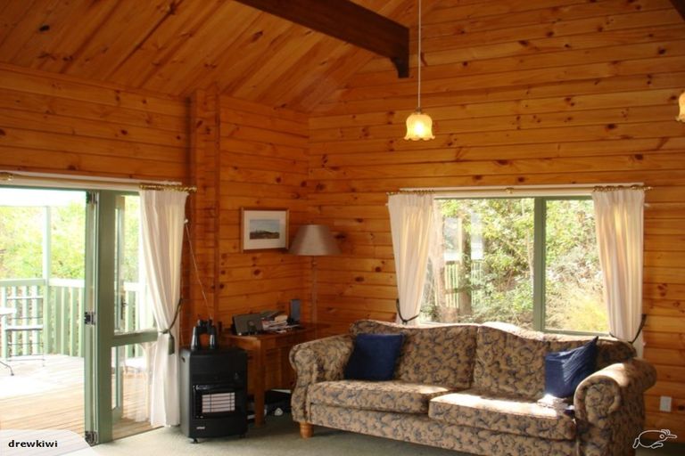 Photo of property in 288 Marine Drive, Charteris Bay, Governors Bay, 8971