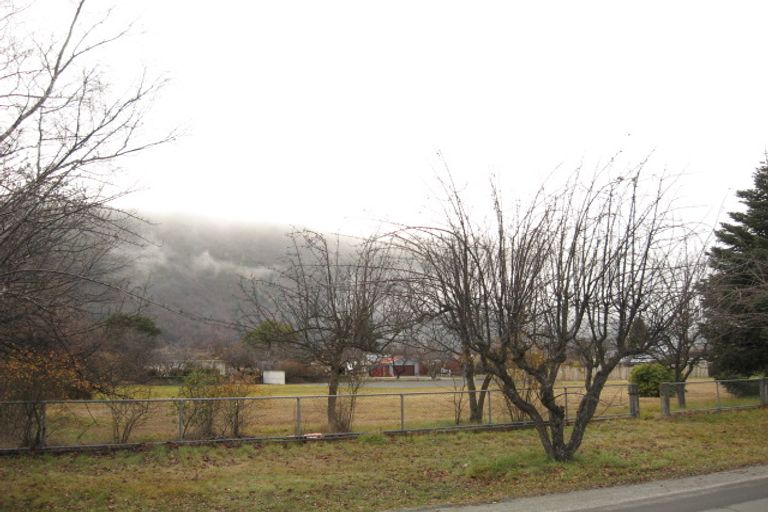 Photo of property in 17 Caernarvon Street, Arrowtown, 9302