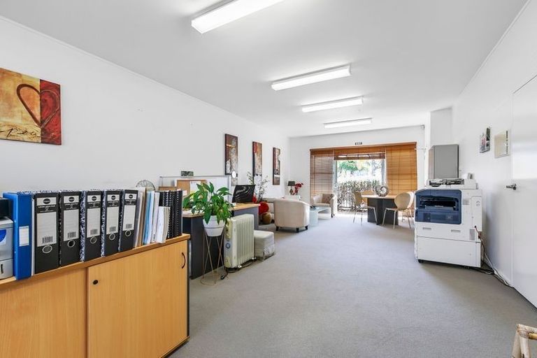 Photo of property in 9/15 Bishop Lenihan Place, East Tamaki, Auckland, 2013