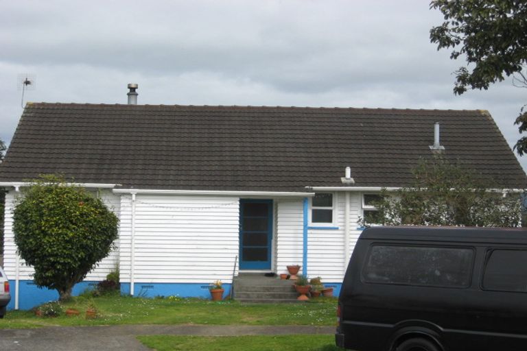 Photo of property in 14 Elm Grove, Westown, New Plymouth, 4310