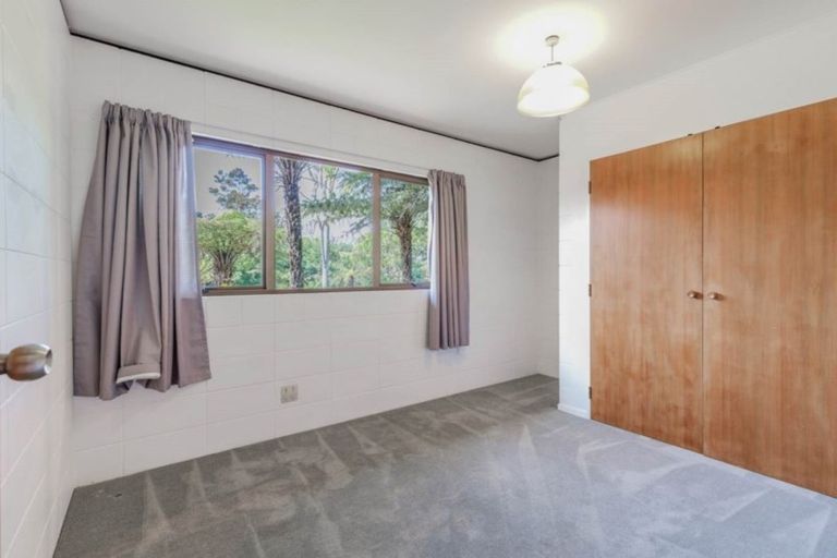 Photo of property in 21 Oscar Road, Greenhithe, Auckland, 0632