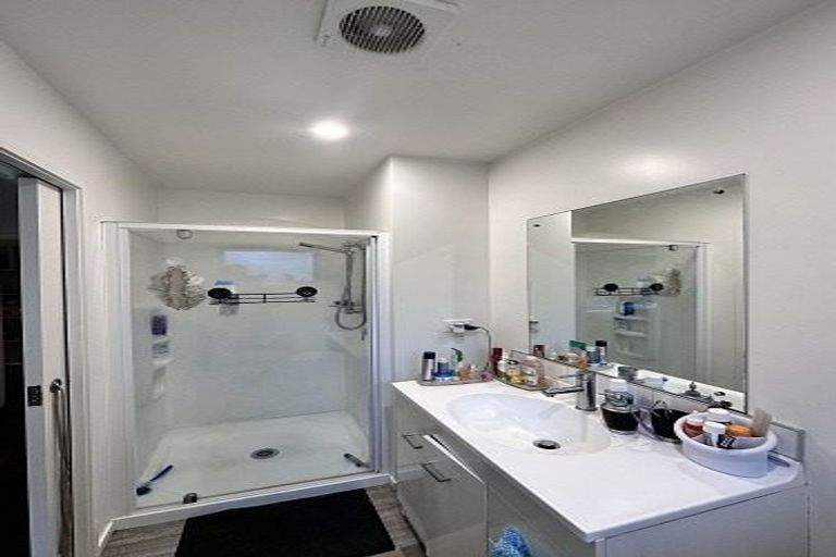 Photo of property in 32a Dale Street, Albert Town, Wanaka, 9305