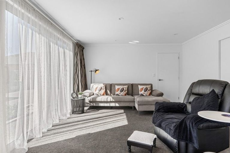 Photo of property in 14d Hartstonge Avenue, Mosgiel, 9024