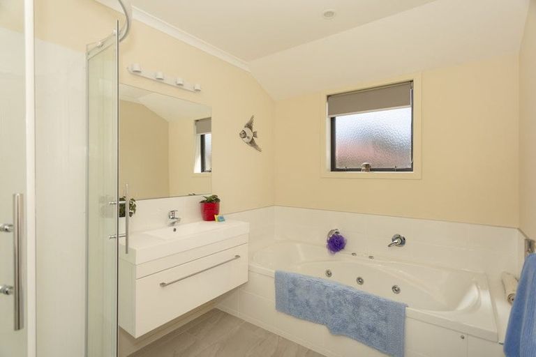 Photo of property in 10b Sussex Street, Weston, Oamaru, 9401