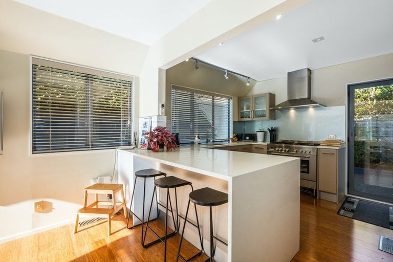 Photo of property in 1 Manuka Avenue, Woburn, Lower Hutt, 5010