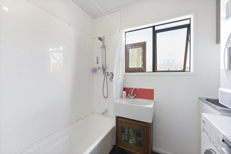 Photo of property in 94 Hibiscus Coast Highway, Red Beach, 0932