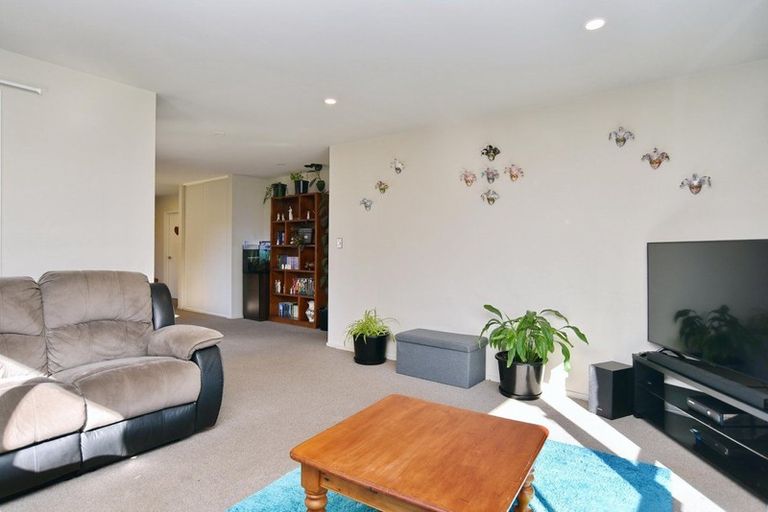 Photo of property in 168b Palmers Road, New Brighton, Christchurch, 8083