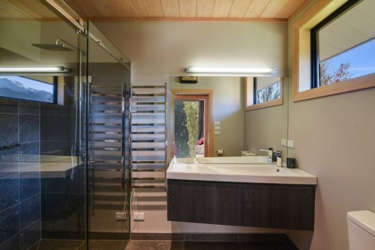 Photo of property in 13 Scheelite Avenue, Glenorchy, 9372