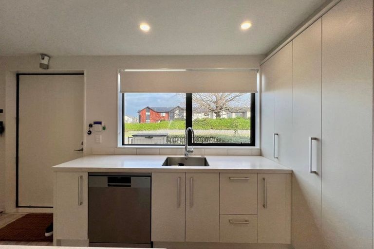 Photo of property in 14 Orford Lane, Takanini, 2112