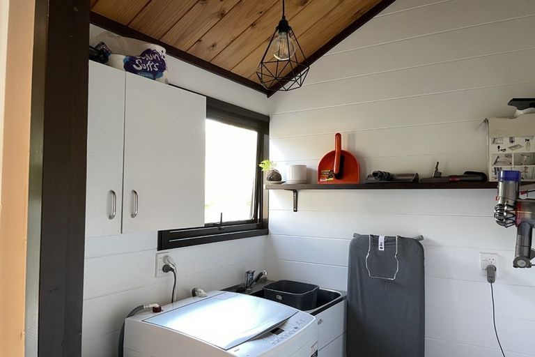 Photo of property in 37 Carter Crescent, Awapuni, Palmerston North, 4412