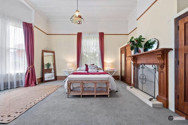 Photo of property in 32 Woodland Road, Johnsonville, Wellington, 6037