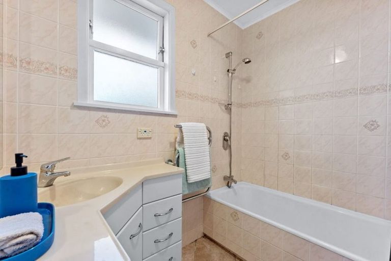 Photo of property in 39 Seon Place, Birkdale, Auckland, 0626