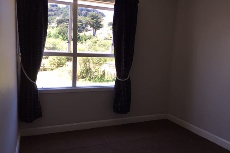 Photo of property in 498 Makara Road, Makara, Karori, 6972