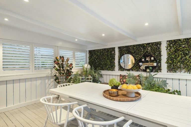 Photo of property in 9 Ranch Avenue, Beach Haven, Auckland, 0626