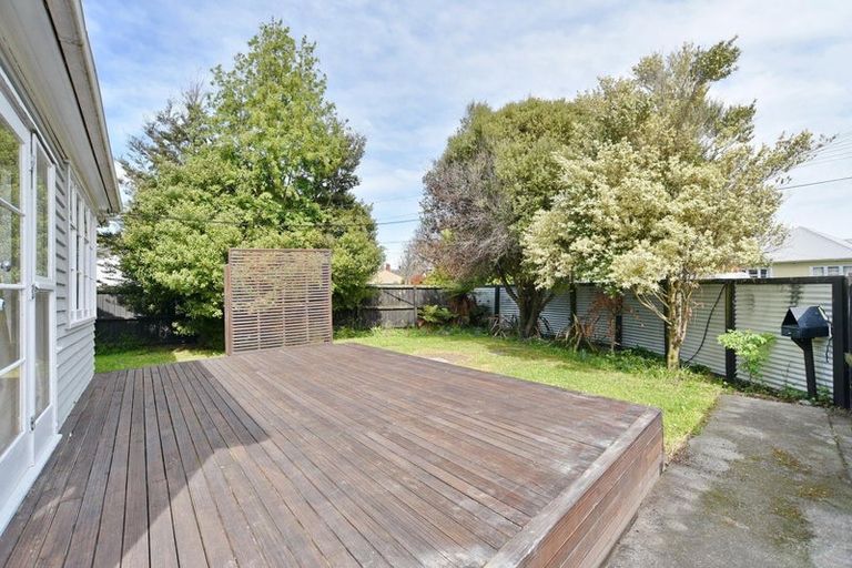 Photo of property in 2 Davis Place, Woolston, Christchurch, 8023
