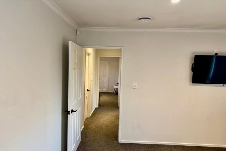 Photo of property in 236 Paremoremo Road, Lucas Heights, Auckland, 0632