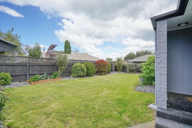 Photo of property in 31 Woodend Road, Woodend, 7610