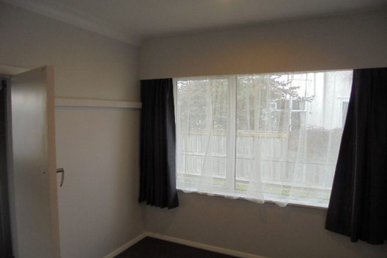 Photo of property in 19 Hannan Street, Levin, 5510
