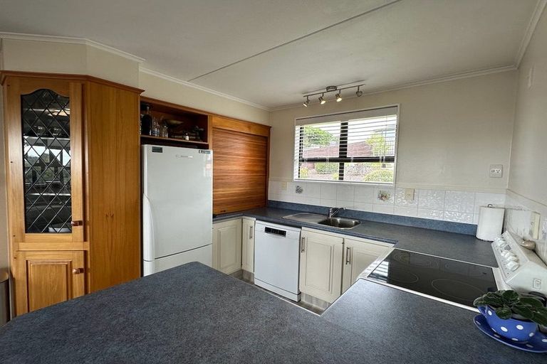 Photo of property in 49 Glamis Avenue, Bell Block, New Plymouth, 4312