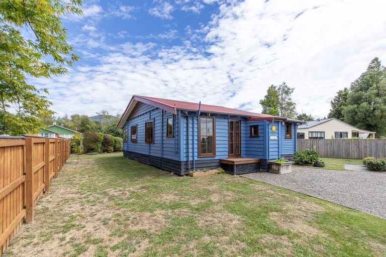 Photo of property in 4 Parekarangi Grove, Turangi, 3334