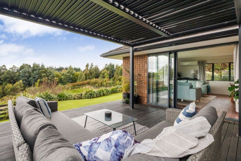 Photo of property in 4 Wake Place, Aokautere, Palmerston North, 4471