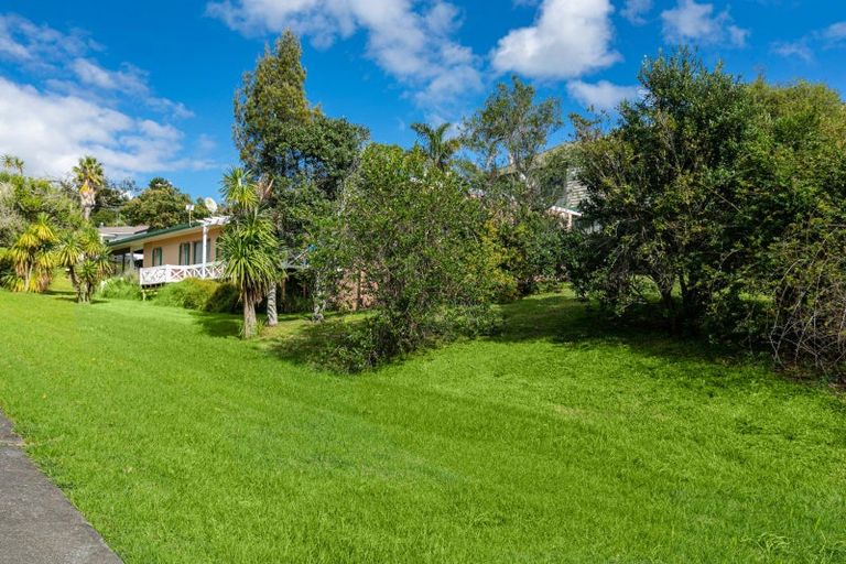 Photo of property in 55 Glencoe Road, Browns Bay, Auckland, 0630