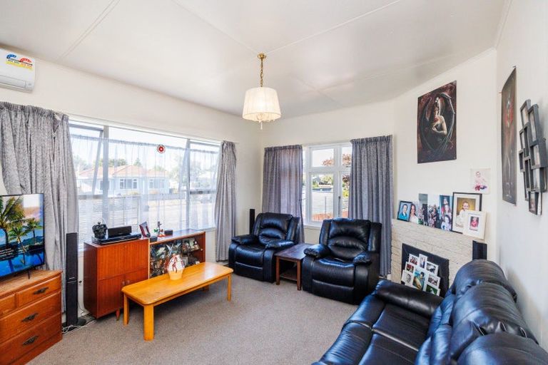 Photo of property in 22 Havill Street, Takaro, Palmerston North, 4410