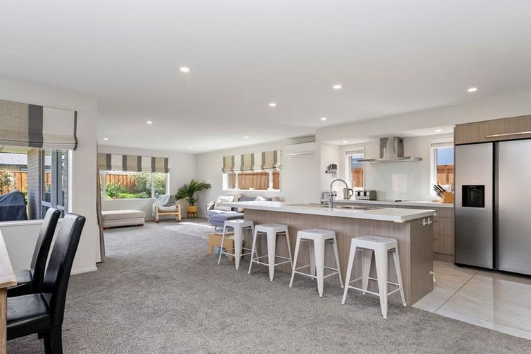 Photo of property in 103 Shillingford Boulevard, Rolleston, 7615