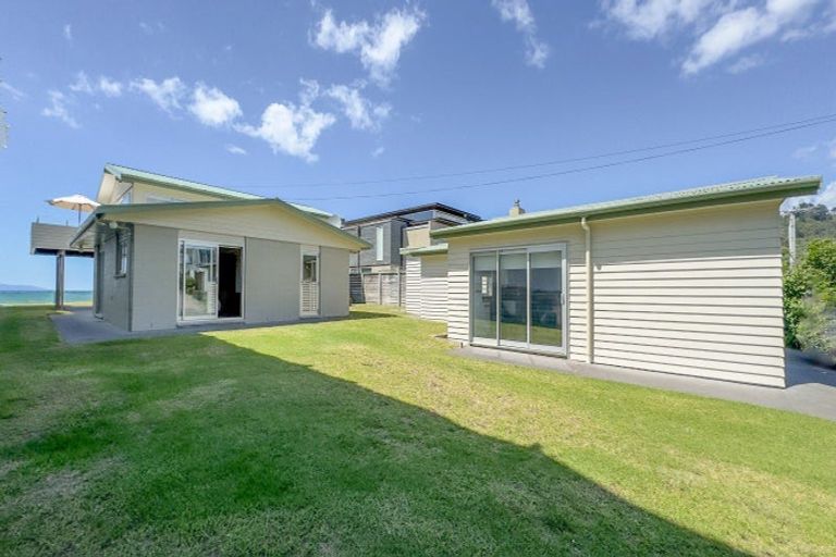 Photo of property in 106 Pohutukawa Crescent, Whangamata, 3620