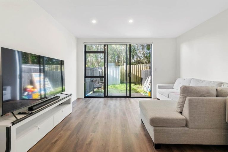 Photo of property in 30 Kotuitui Street, Manukau, Auckland, 2104