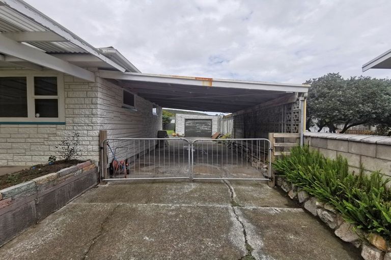 Photo of property in 105 Apatu Street, Wairoa, 4108