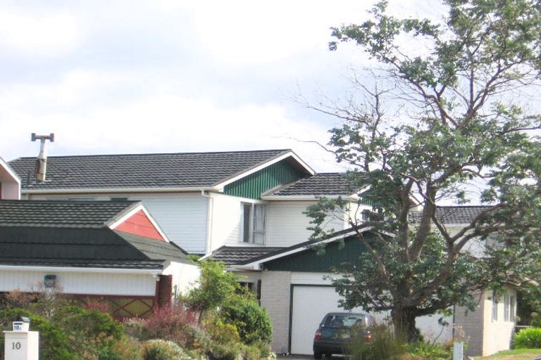 Photo of property in 10 Westview Grove, Miramar, Wellington, 6022