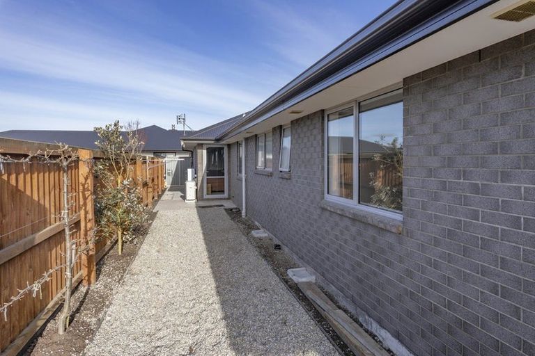 Photo of property in 6 Fox Lane, Rolleston, 7615