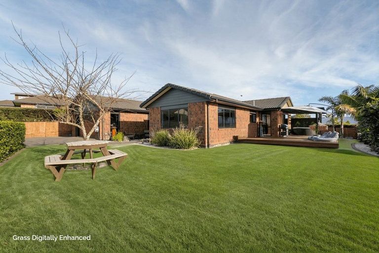 Photo of property in 11 Holyoake Terrace, Omokoroa, 3114