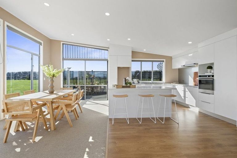 Photo of property in 100 Elsham Road, Lepperton, New Plymouth, 4373