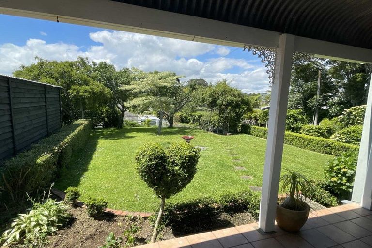 Photo of property in 22 Takiroa Street, Urenui, 4375