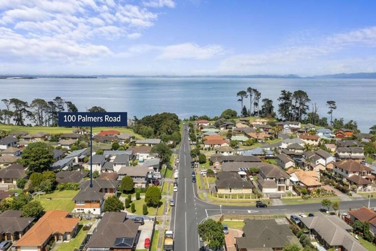 Photo of property in 100 Palmers Road, Clendon Park, Auckland, 2103