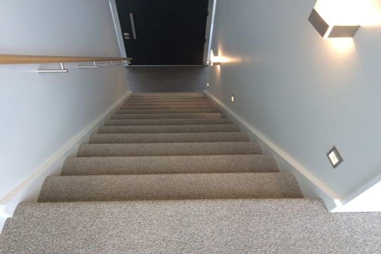 Photo of property in 224 Mount Pleasant Road, Mount Pleasant, Christchurch, 8081