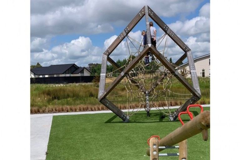 Photo of property in 12 Probert Crescent, Chartwell, Hamilton, 3210