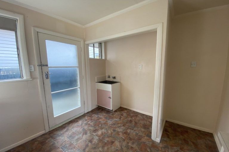 Photo of property in 120d Featherston Street, Palmerston North, 4410