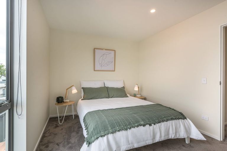 Photo of property in 2/6 Manning Place, Woolston, Christchurch, 8023