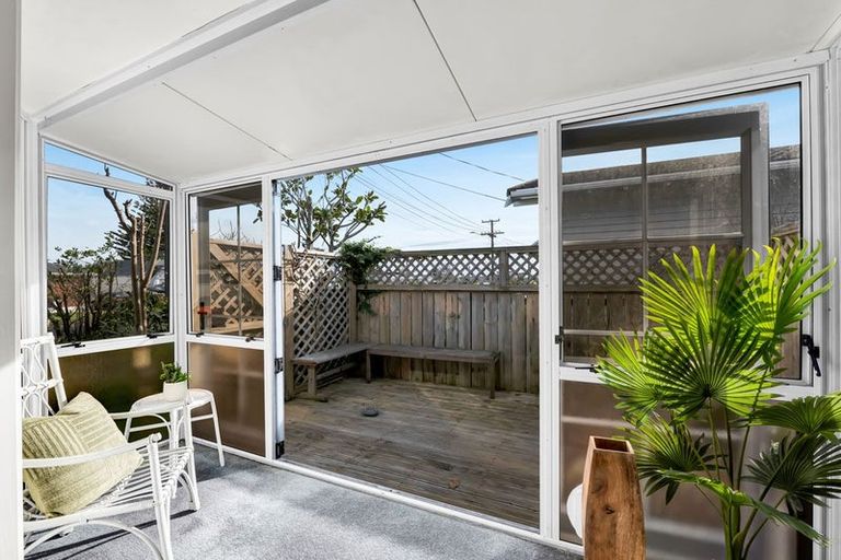 Photo of property in 1/39 Sackville Street, Fitzroy, New Plymouth, 4312