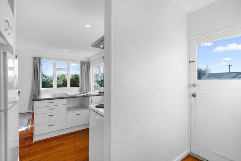 Photo of property in 96 Northcote Road, Northcote, Christchurch, 8052