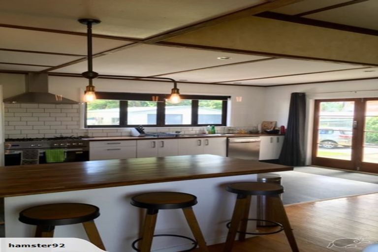 Photo of property in 12 Olivia Street, Stratford, 4332